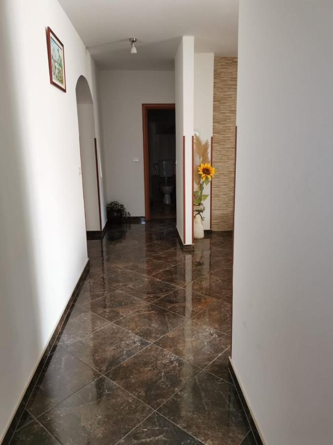 Apartment Dalmatini Tar-Vabriga Extérieur photo
