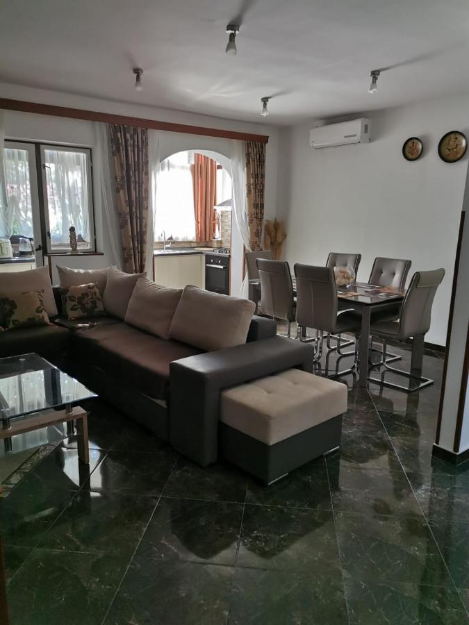 Apartment Dalmatini Tar-Vabriga Extérieur photo